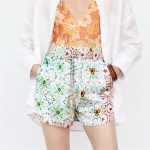 Zara Satin Effect Multi-color Print Pull-on Shorts Elastic Tie Waist Pockets NWT